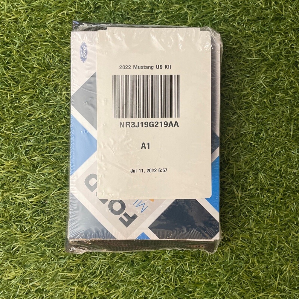 2022 Ford MUSTANG Coupe & Convertible Owners Manual